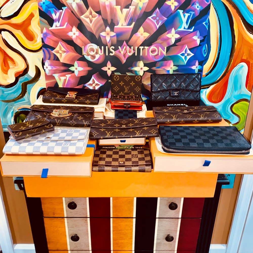 😍Authentic Louis Vuitton Wallets & Chanel Wallet - Picture 5 of 7